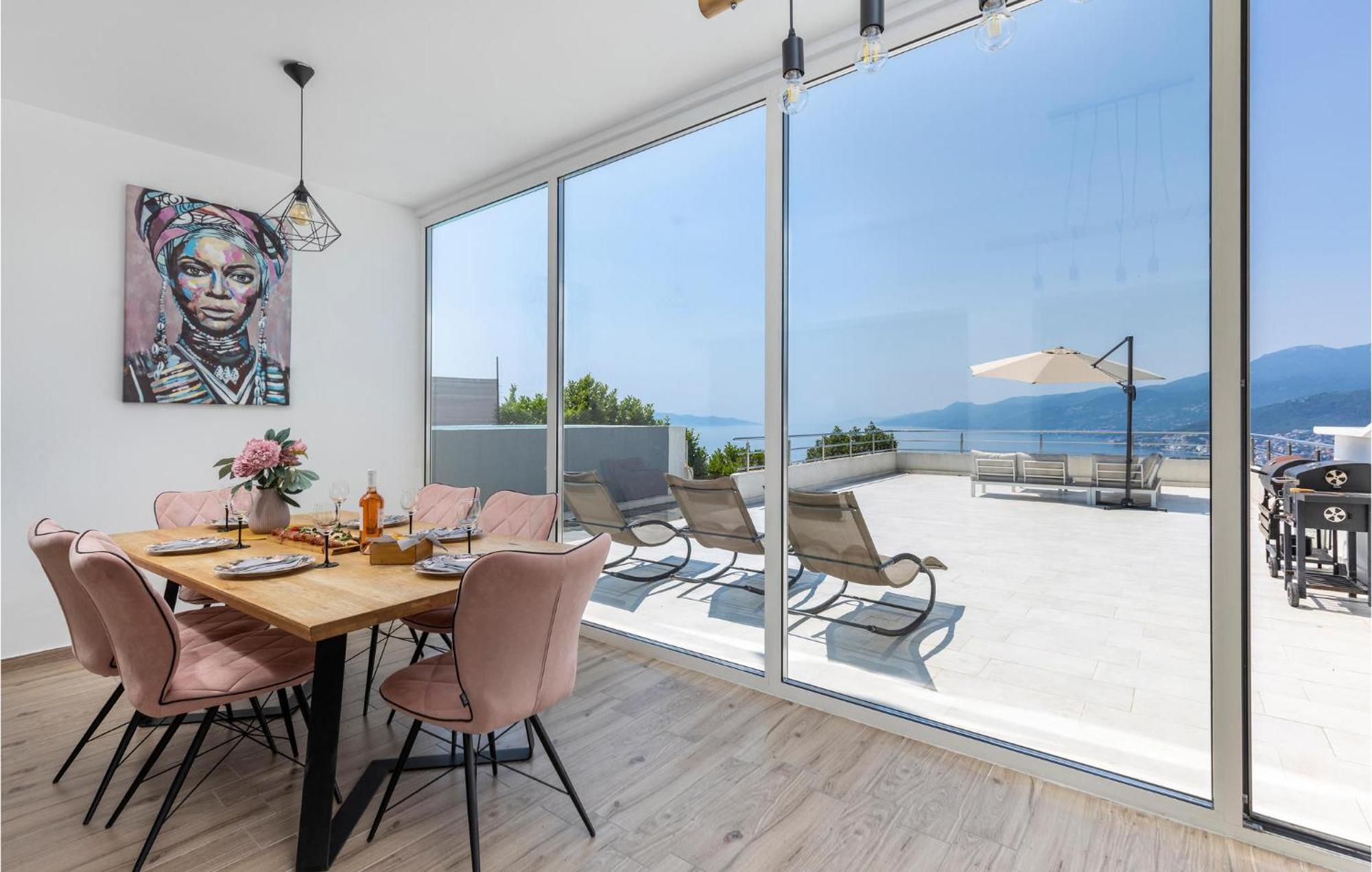Amazing Apartment In Rijeka With Wifi Exterior photo
